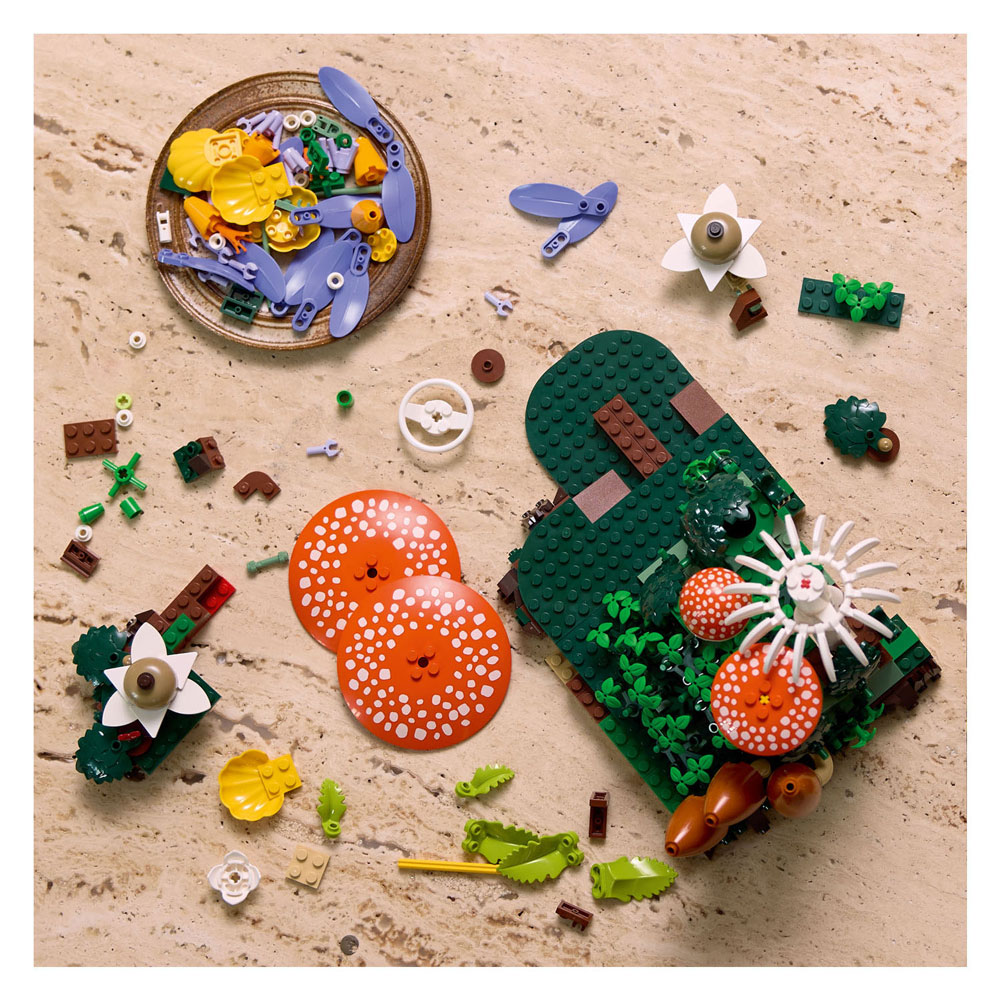 LEGO Botanicals 11505 Bospaddenstoelen