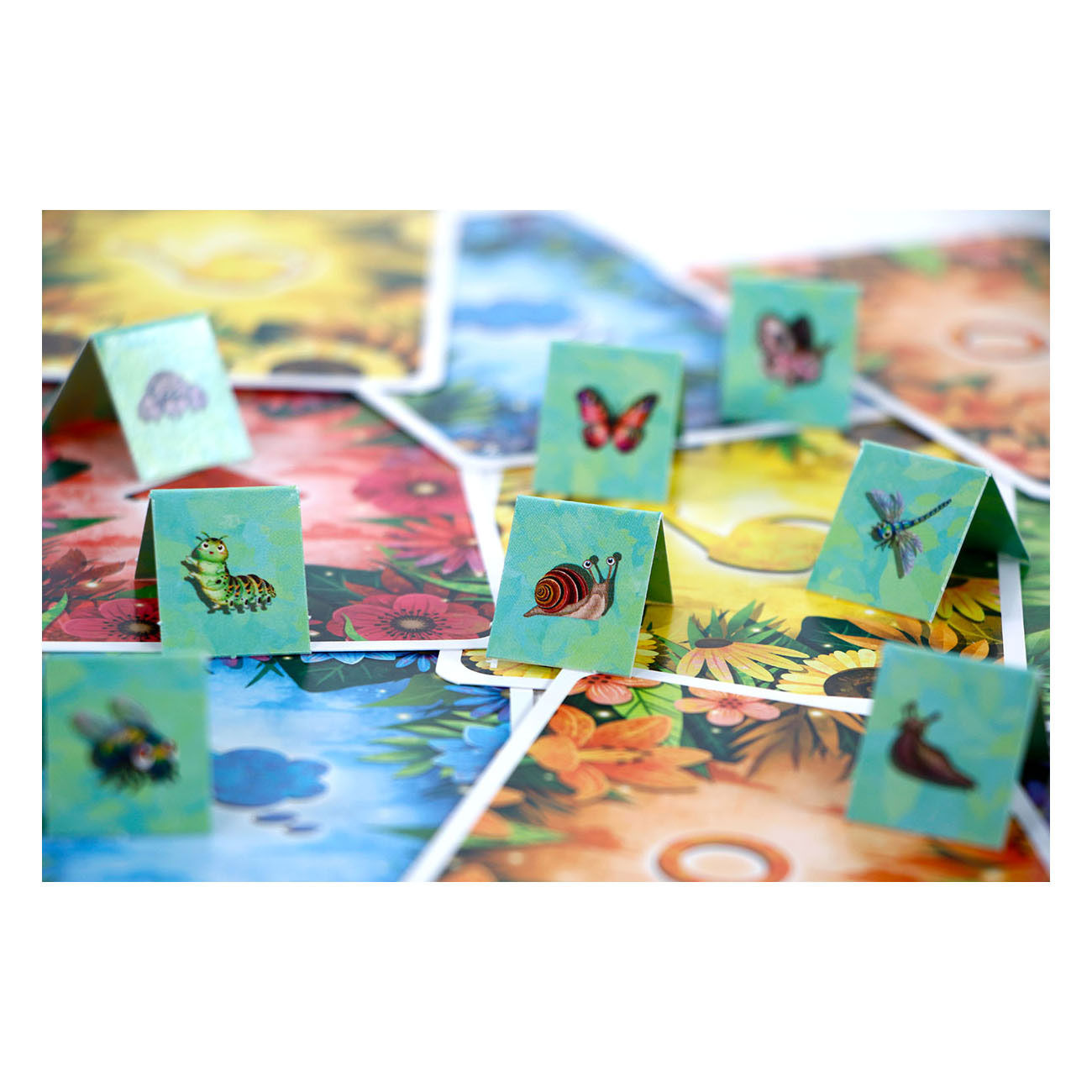 999 Games EXIT – Rätselspaß für Kinder auf der Wiese