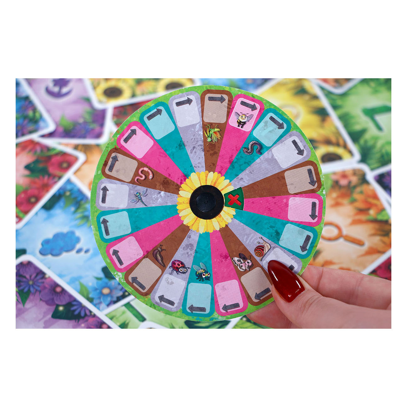 999 Games EXIT – Rätselspaß für Kinder auf der Wiese