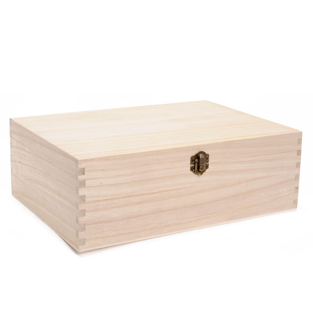 Décorez votre propre boîte à couture en bois