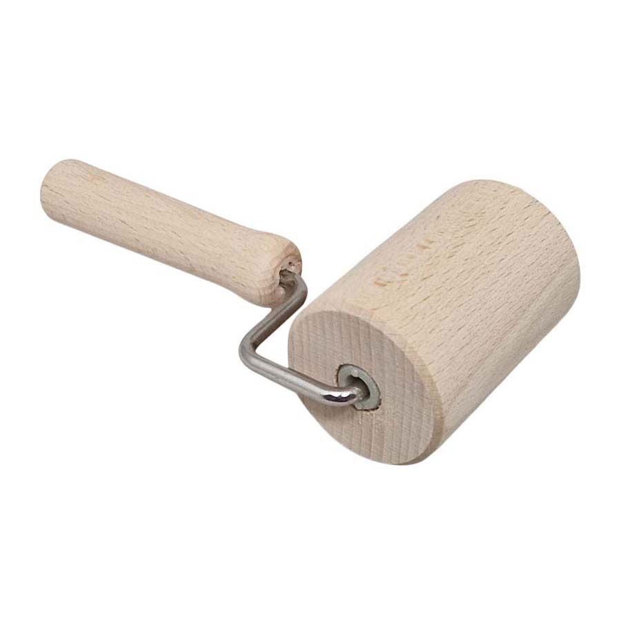 Rouleau à pâtisserie en bois avec manche