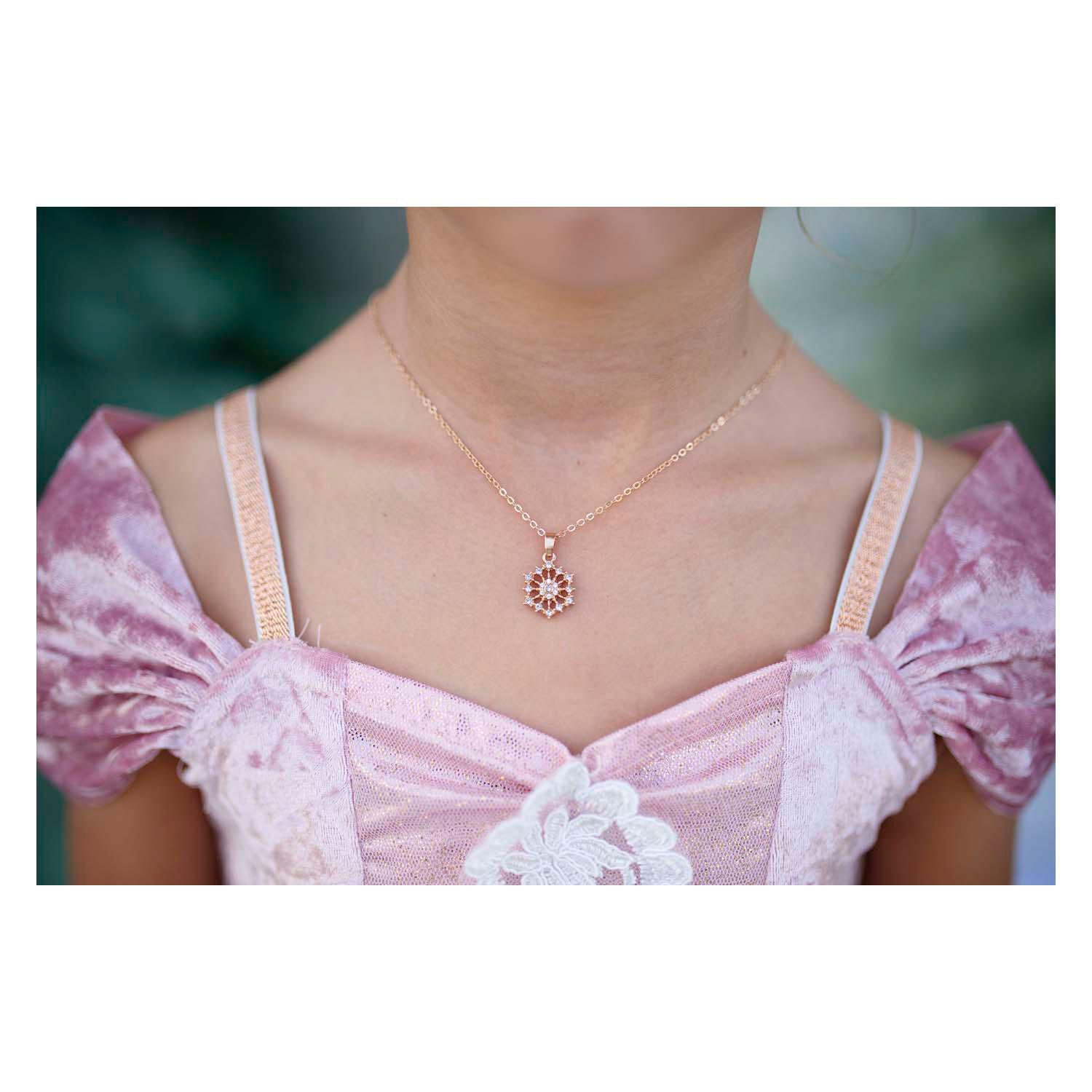 Ensemble collier et bague flocon de neige - 2 pièces.