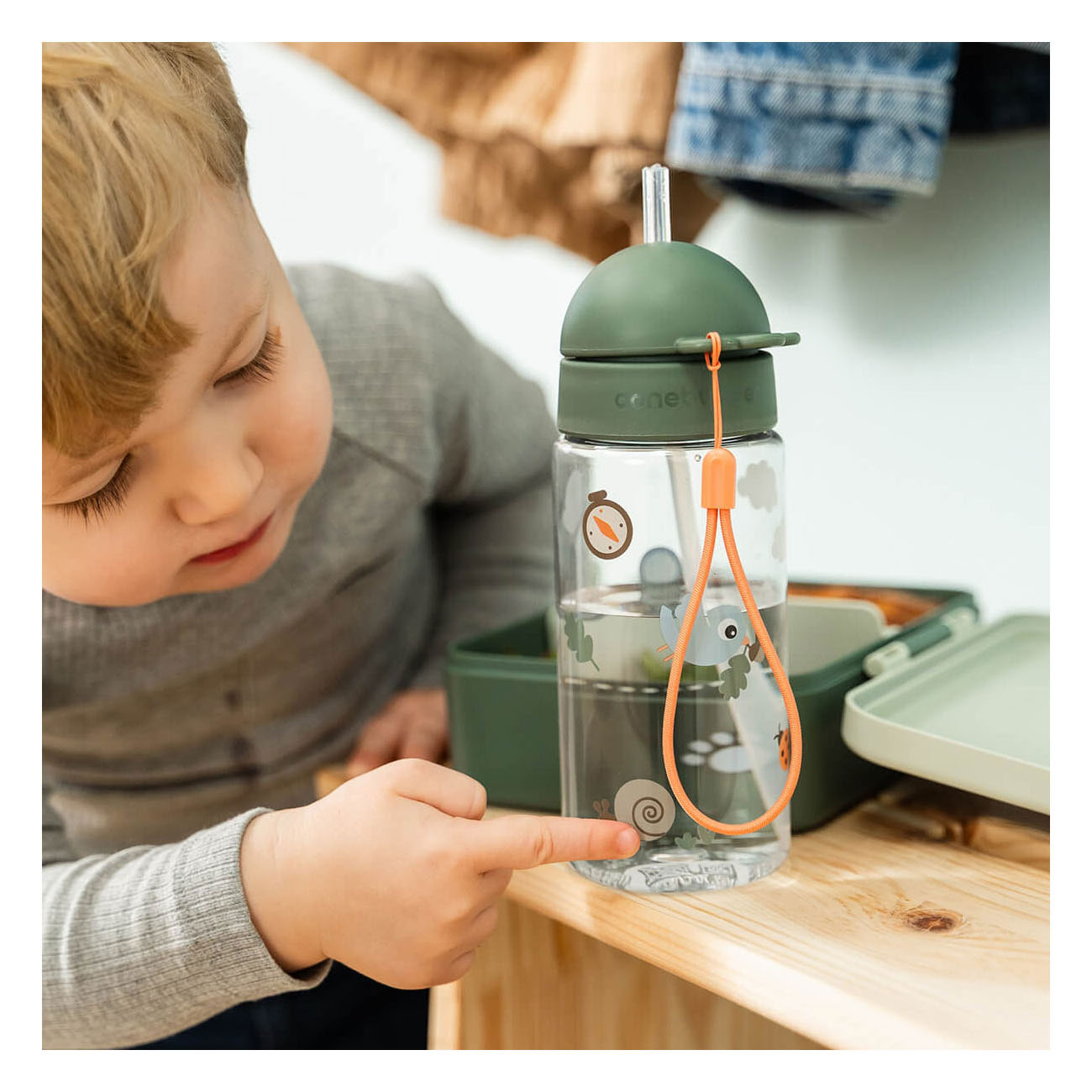 Done by Deer Drinkfles met Rietje Tiny Trails Groen - 350 ml