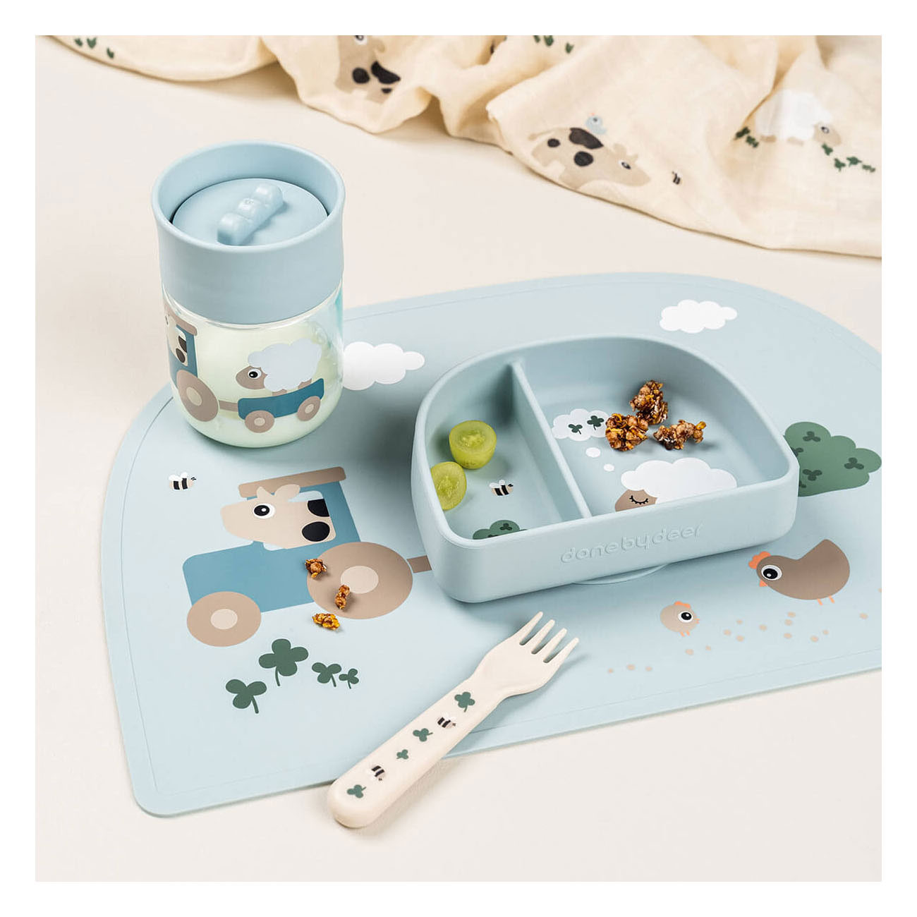 Réalisé par Deer Practice Cup 360 Tiny Farm - Bleu