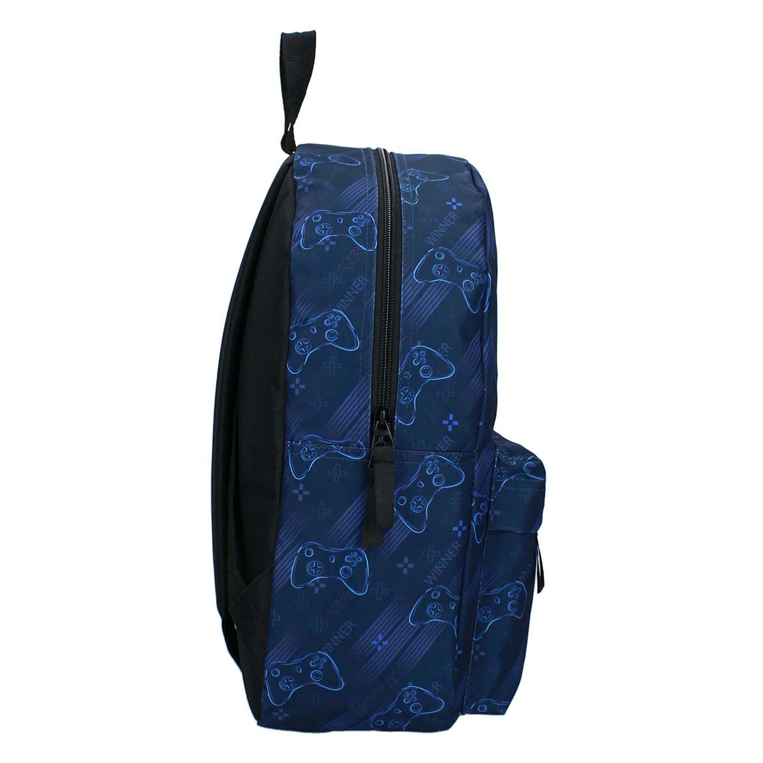 Les gamers en trottinette à sac à dos s'unissent