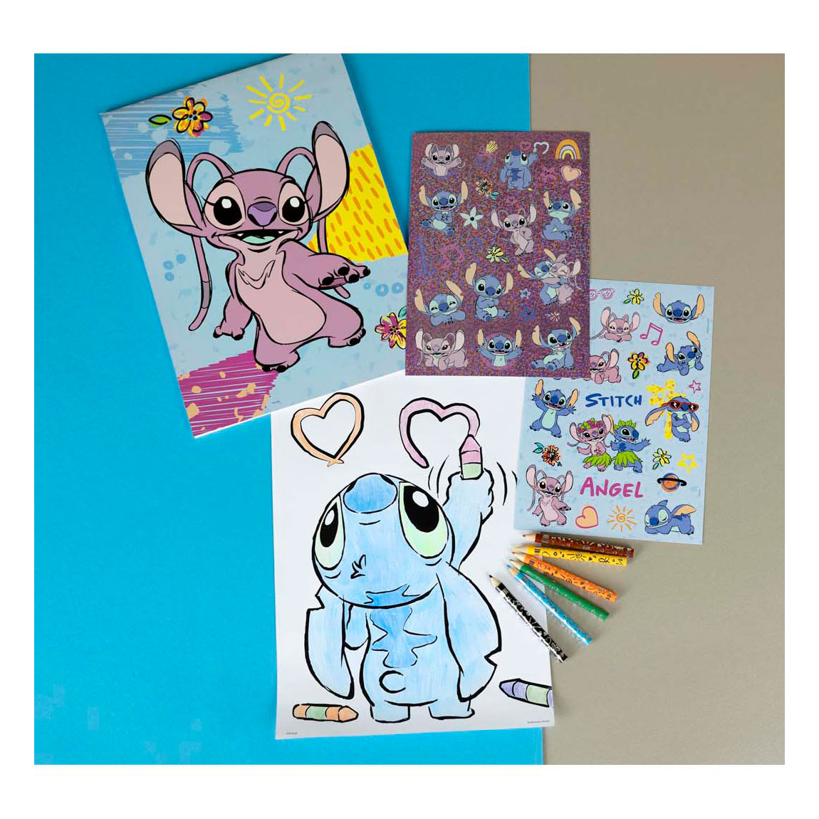 Kleurblok Stitch met Kleurpotloden en Stickers