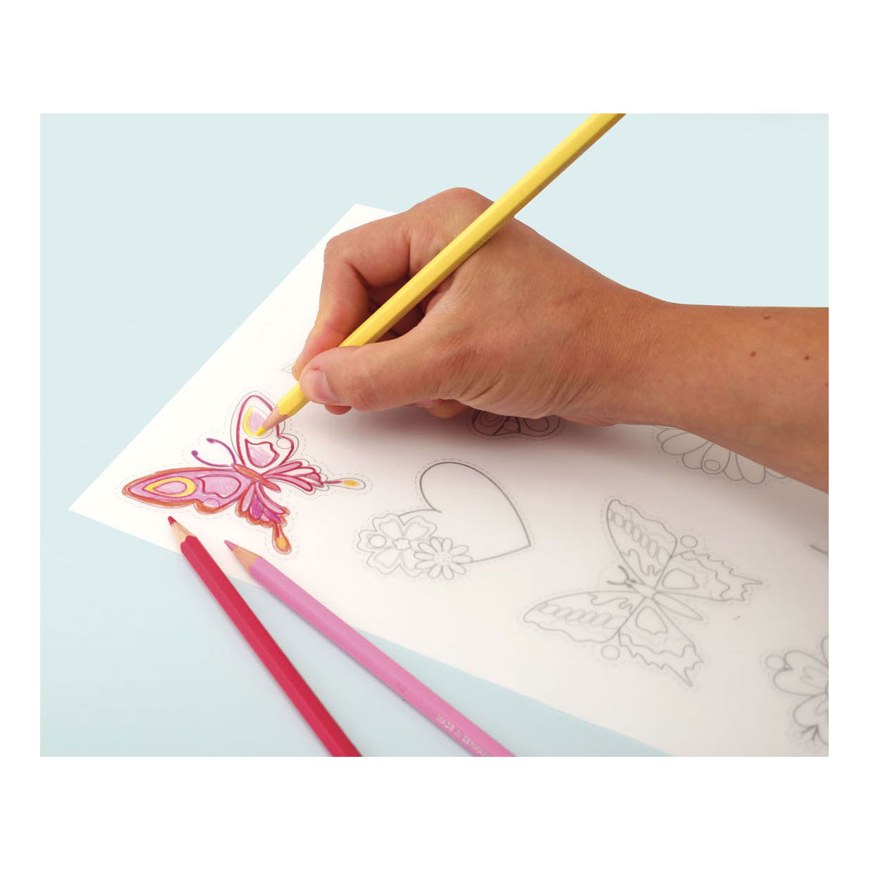 Bracelet Graine en film rétractable, motifs papillons et fleurs