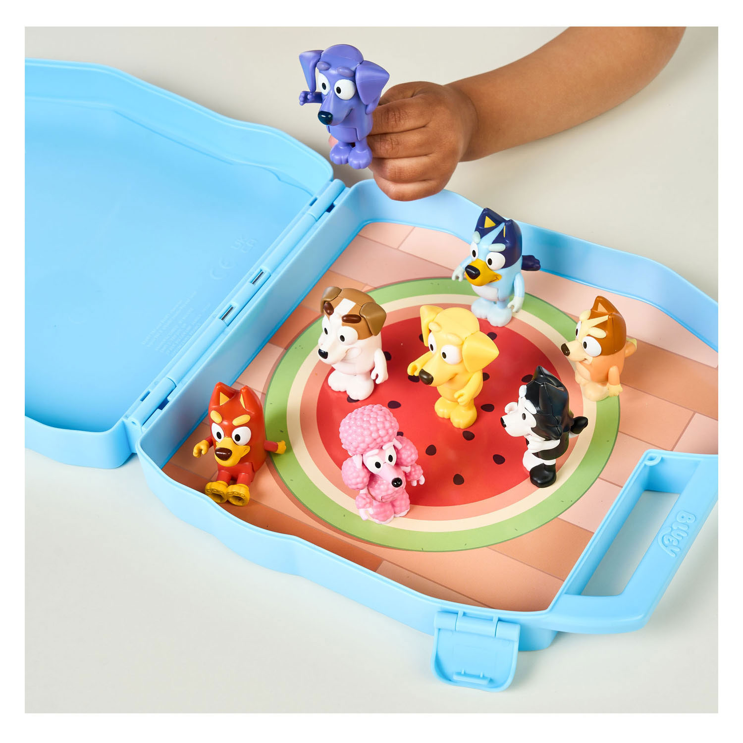 Bluey Play & Go Koffer met 8 Speelfiguren