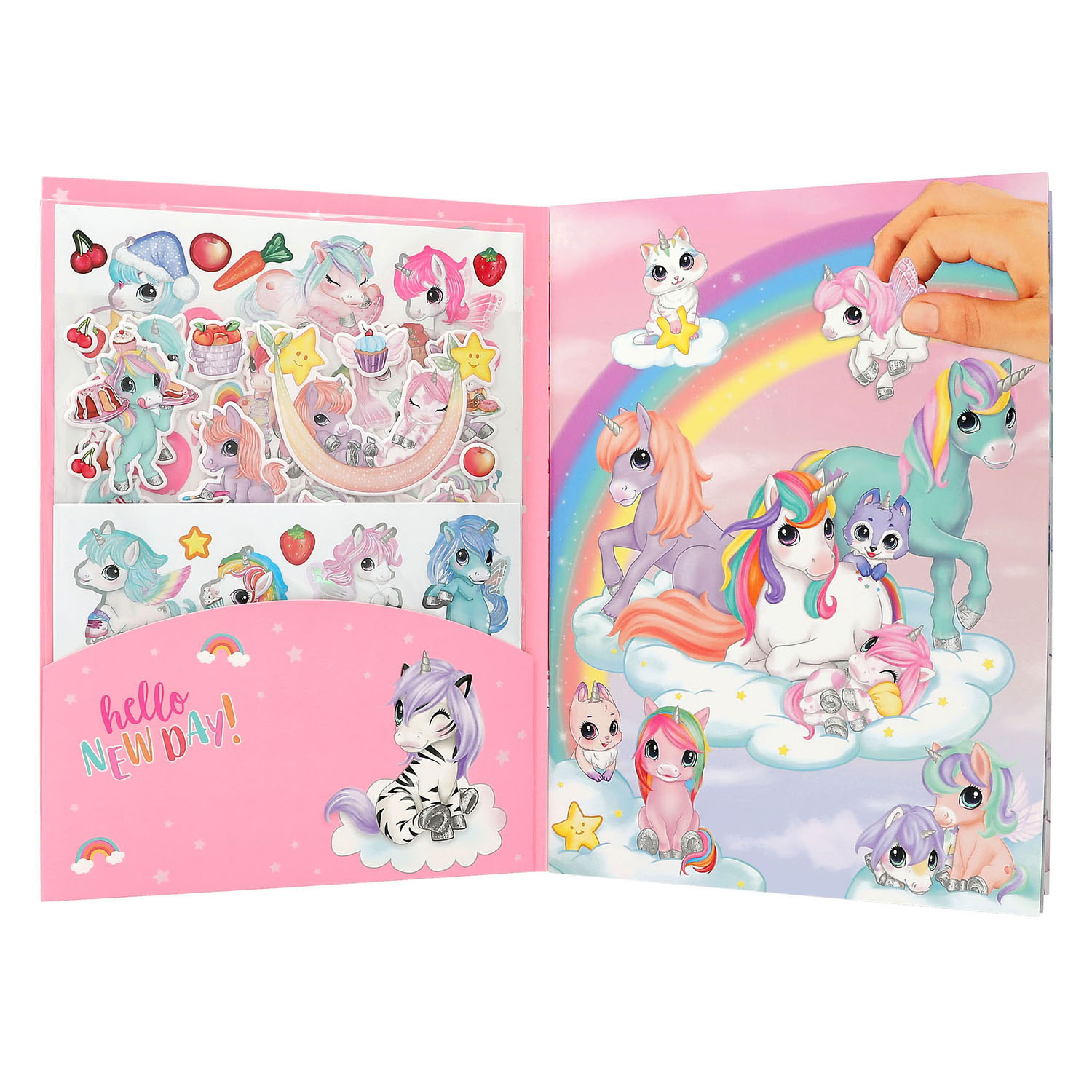 Ylvi Create Your Unicorn World Stickerboek