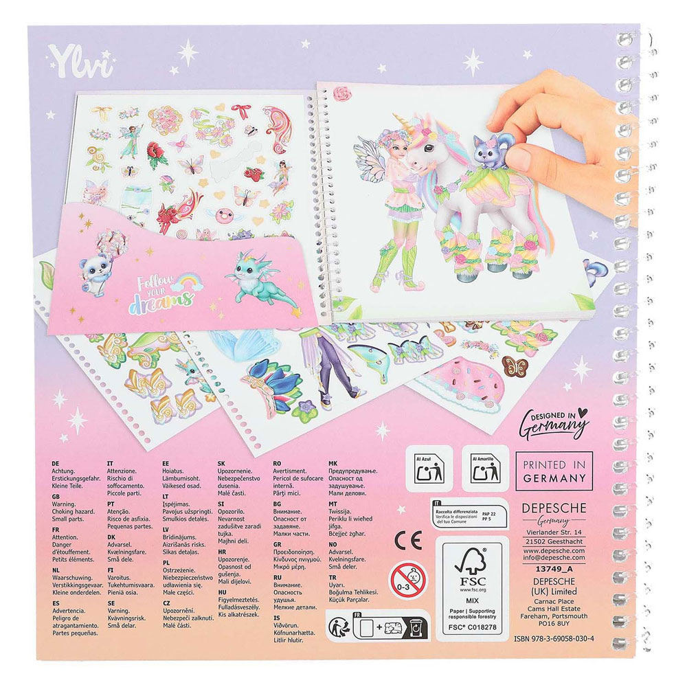 Ylvi Dress Me Up Stickerboek