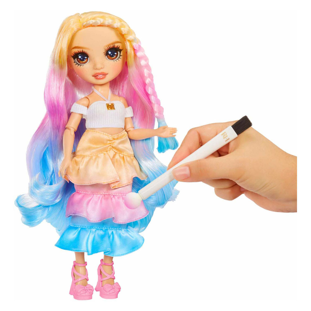 Rainbow High Aquarell & Create Fashion Doll – Braune Augen