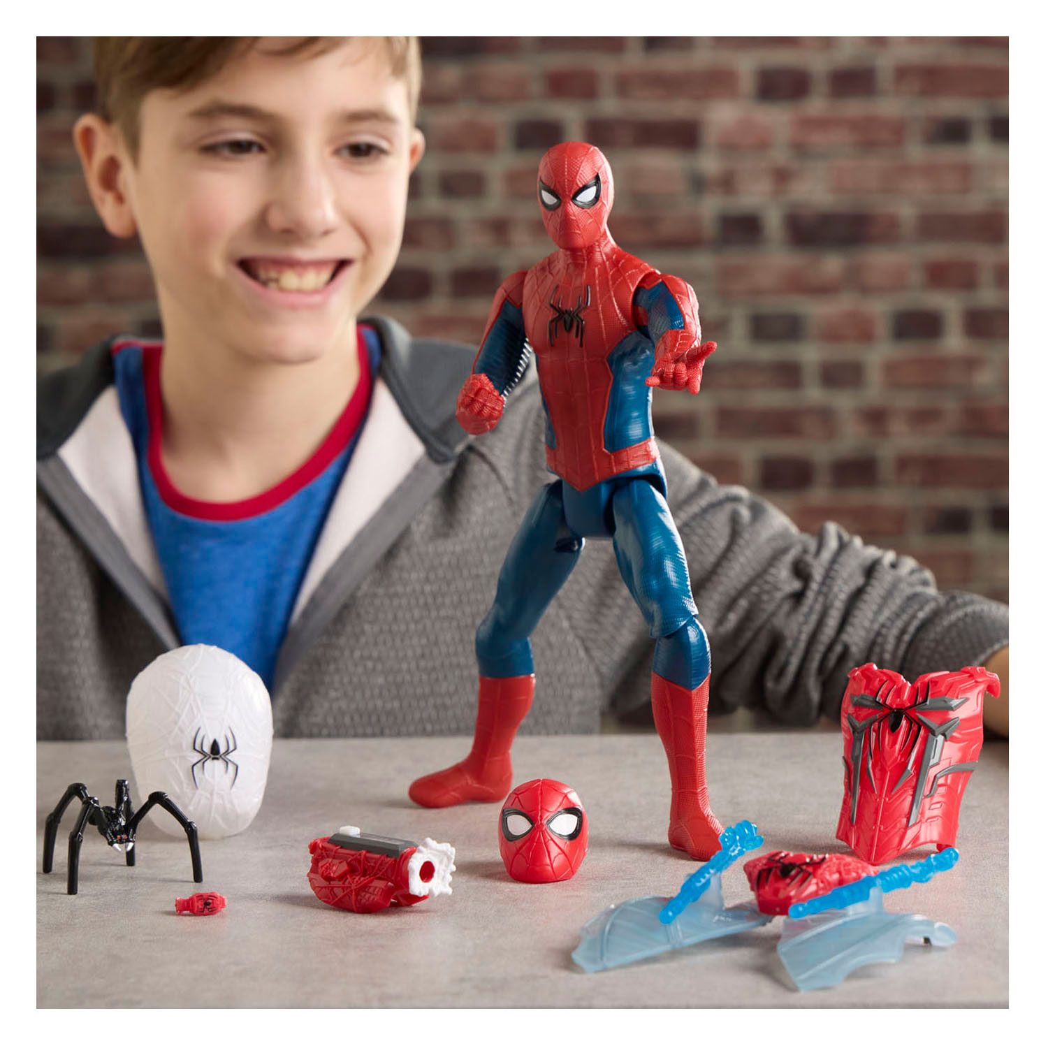 Marvel Titan Series Spiderman Brand New Day Ultimate Web Gear Actiefiguur - 29 cm
