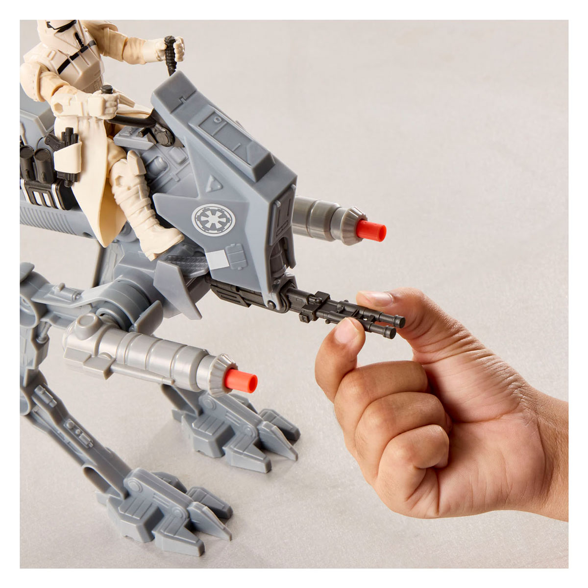 Star Wars ActionVerse AT-RT en Imperial Remnant AT-RT Speelfiguur