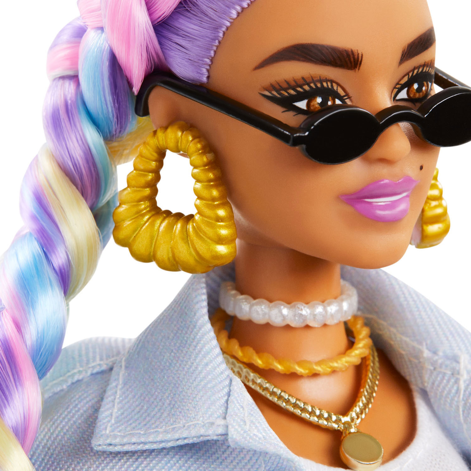 Barbie Extra Puppe – Regenbogenzöpfe