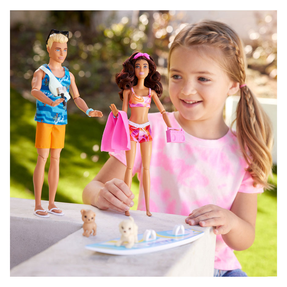 Barbie met Surfplank Pop