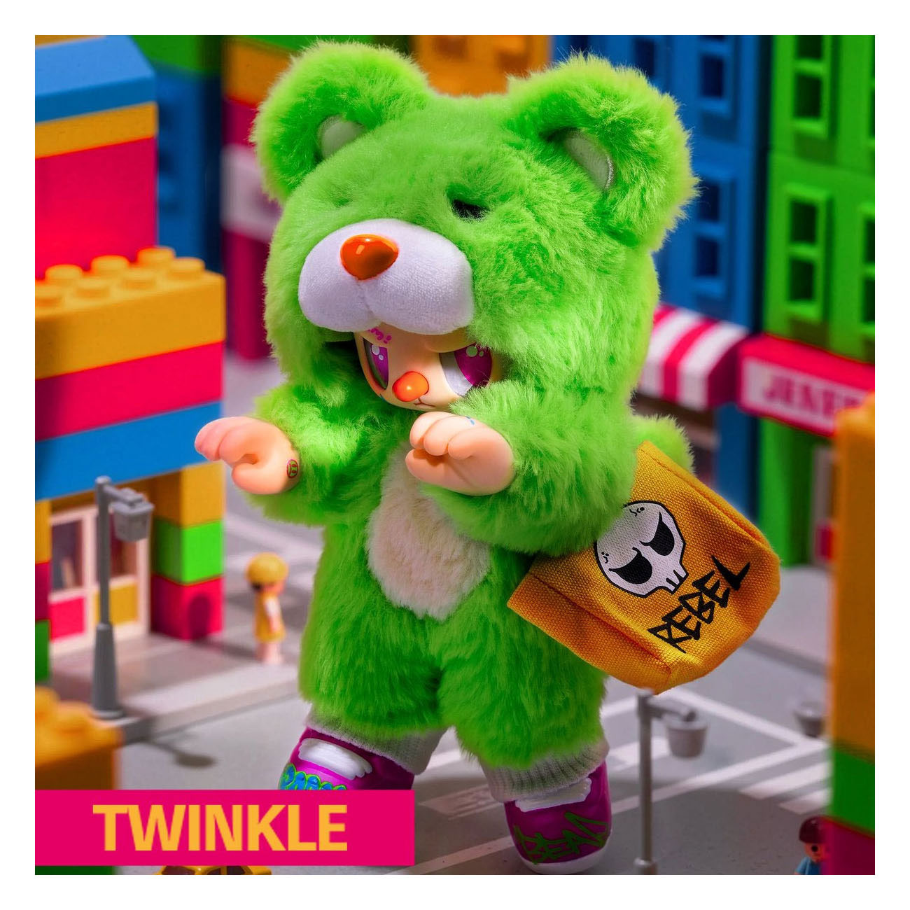 Pop Cuppo - Rebel Bear Bag Movable Verzamelfiguren