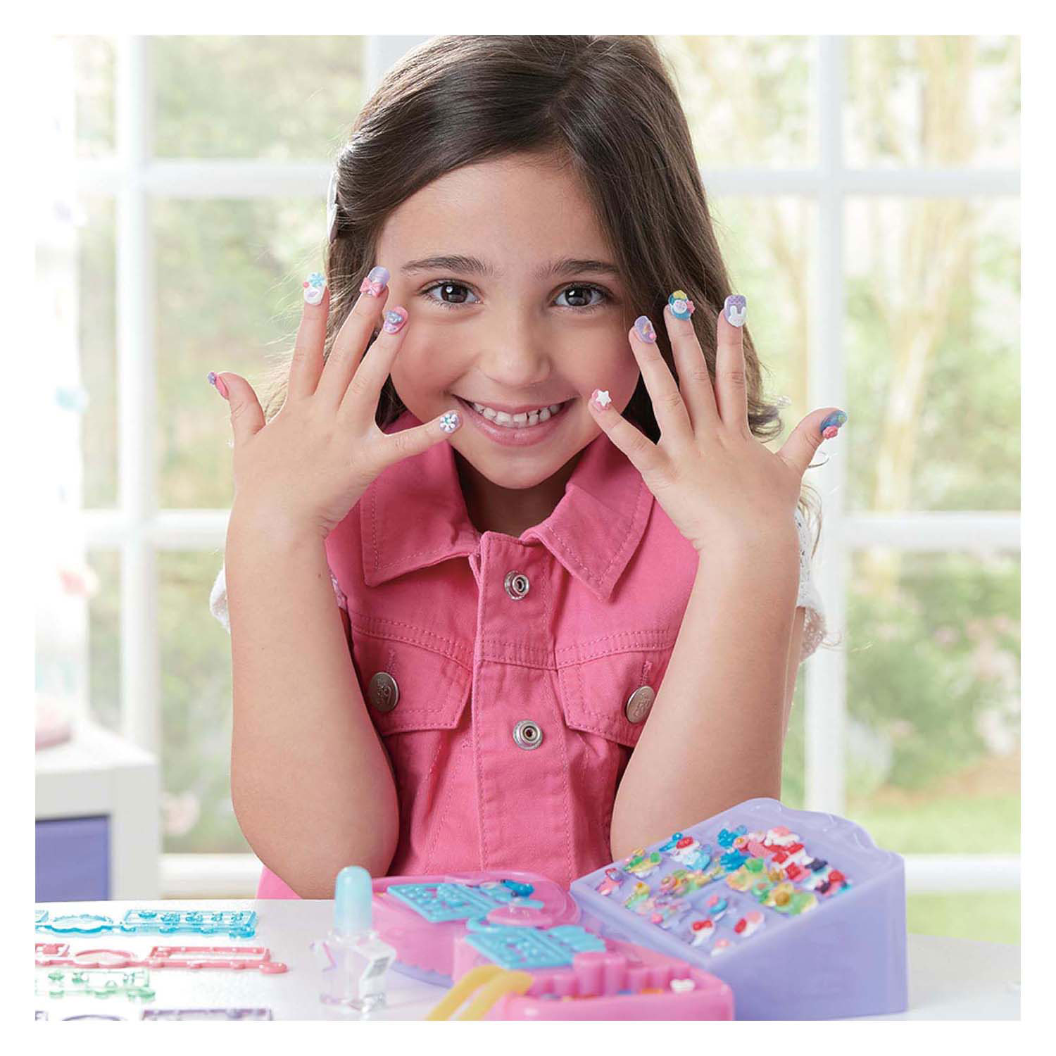 Ensemble d'ongles multicolores Aquabeads