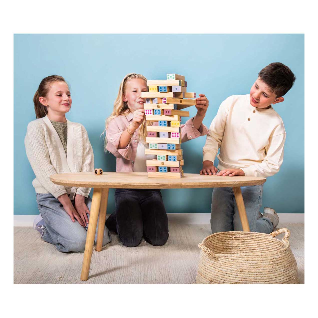 Tour de chiffres géante en bois BS Toys - 46 pièces.