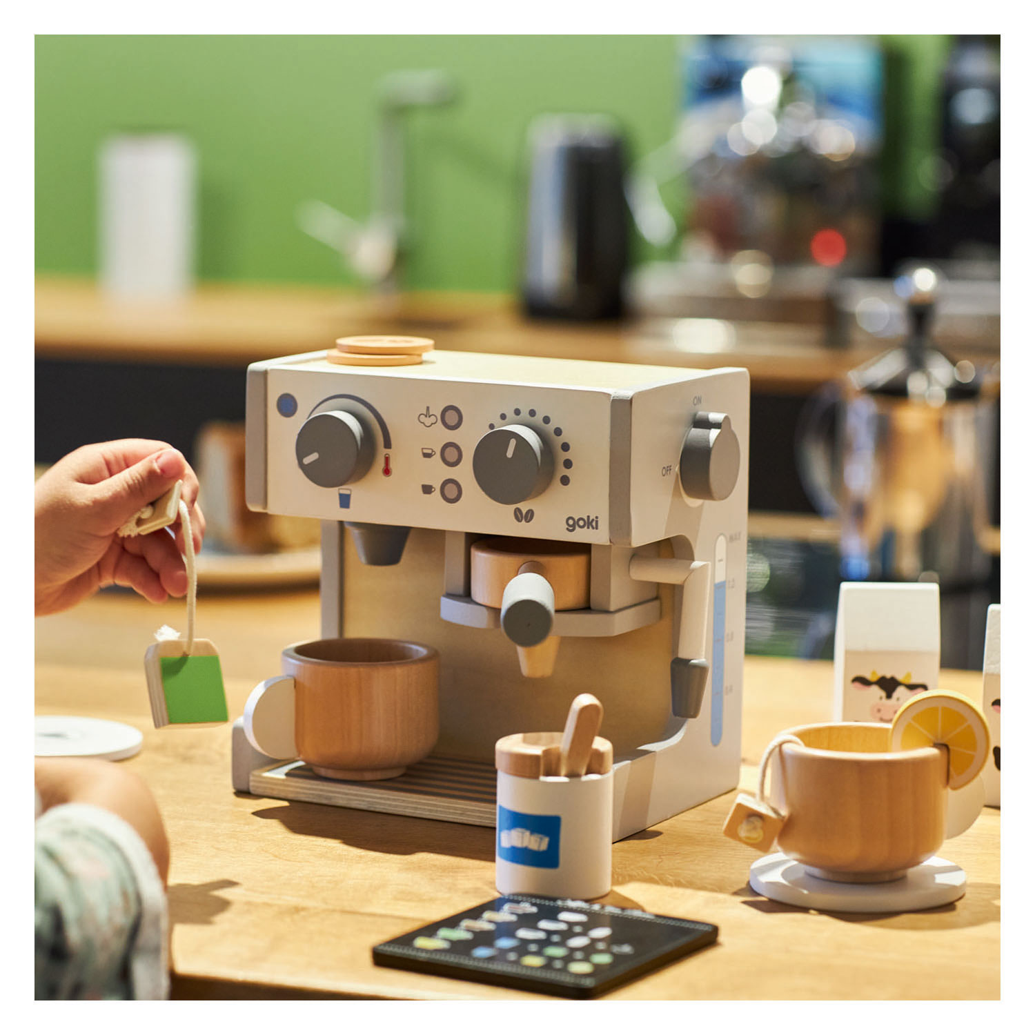 Goki Houten Koffie- en Thee Machine - 16dlg.