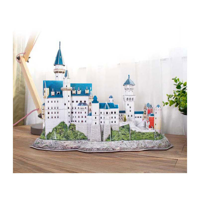 Kit de construction de puzzle 3D Revell Château de Neuschwanstein - 121dlg.