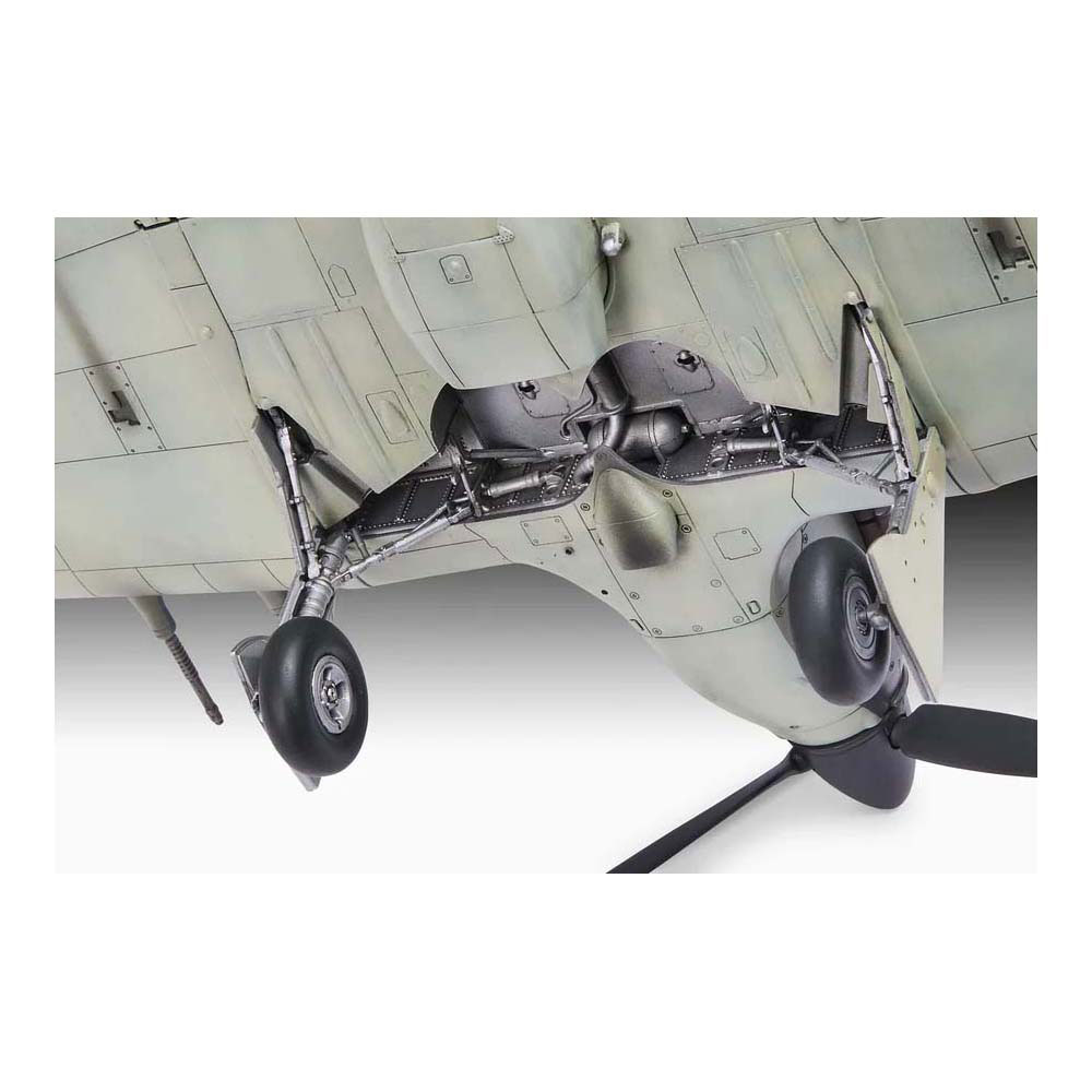 Maquette Revell - Hawker Sea Hurricane Mk.IIC 1:32 - 162 pièces. Maquette Revell - Hawker Sea Hurricane Mk.IIC 1:32 - 162 pièces.