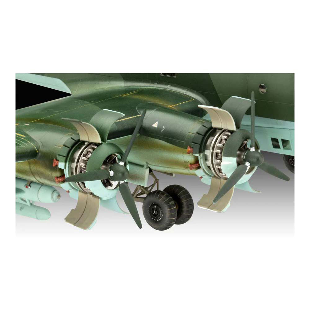 Revell Modelbouwpakket - Focke-Wulf Fw 200 C-5/C-8 Condor 1:72 - 240dlg.