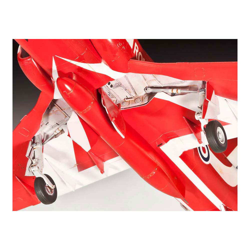 Revell Modelbouwpakket - BAe Hawk T.1A - Red Arrows 1:32 - 170dlg. Revell Modelbouwpakket - BAe Hawk T.1A - Red Arrows 1:32 - 170dlg.