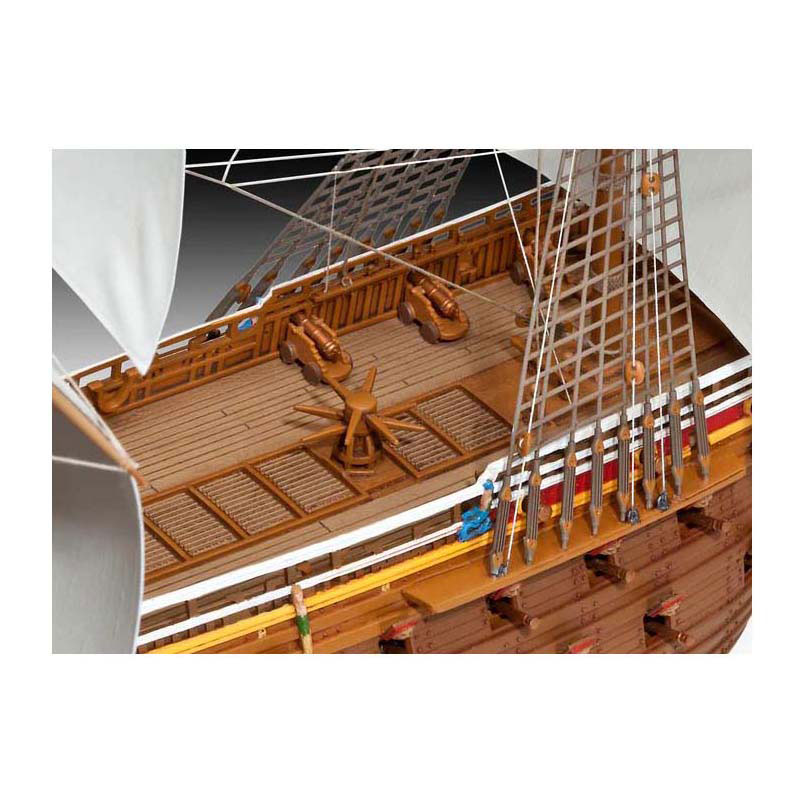 Revell Modelbouwpakket – Schwedisches Königsschiff VASA 1:150 – 330 dlg.