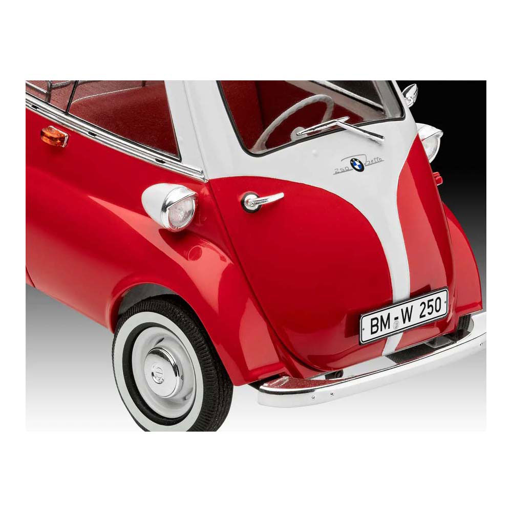 Maquette Revell - BMW Isetta 250 - 70 ans de l'Isetta 1:16 - 94 pièces. Maquette Revell - BMW Isetta 250 - 70 ans de l'Isetta 1:16 - 94 pièces.