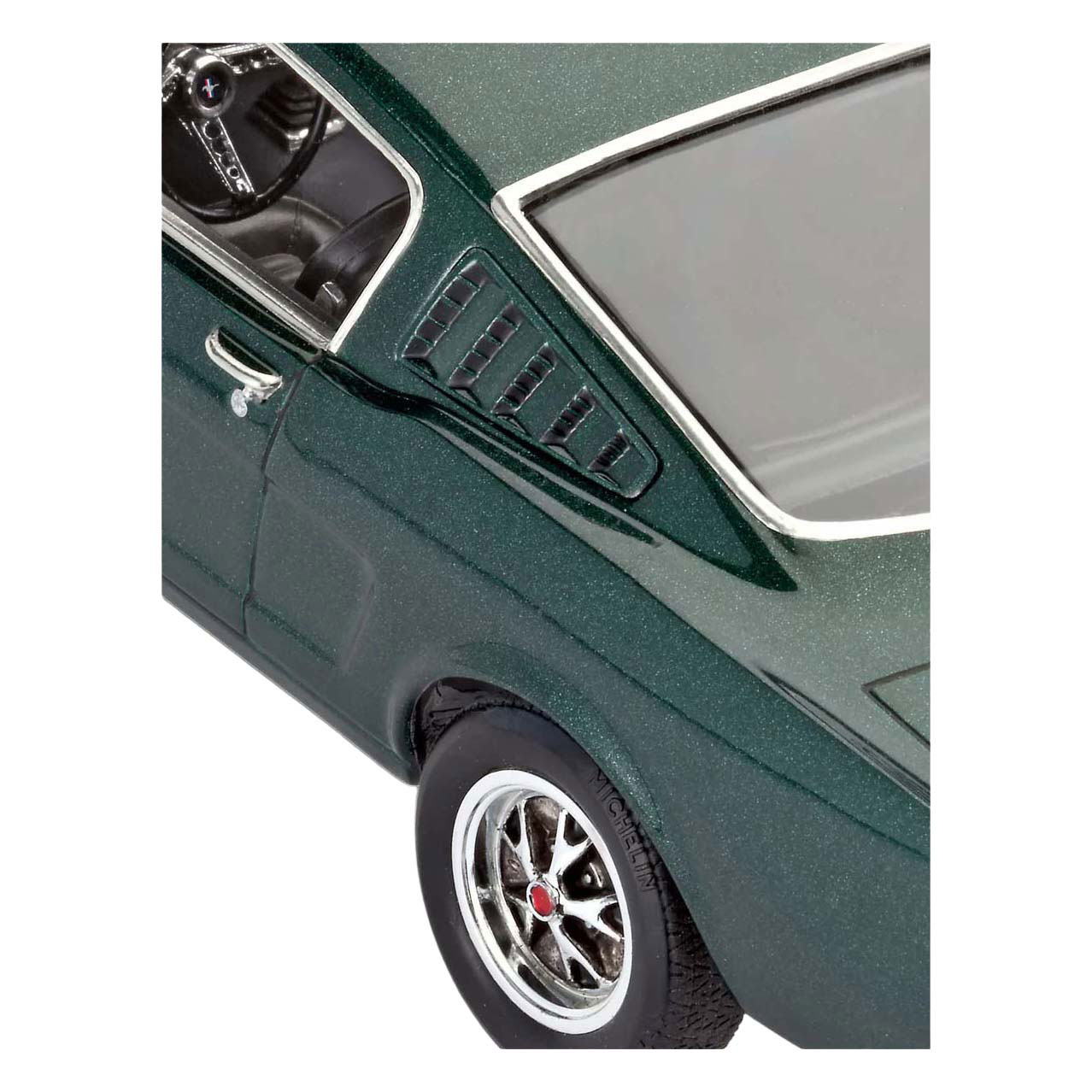 Revell Modellbausatz – 1965 Ford Mustang 2+2 Fastback 1:24 – 82 Teile. Revell Modellbausatz – 1965 Ford Mustang 2+2 Fastback 1:24 – 82 Teile.