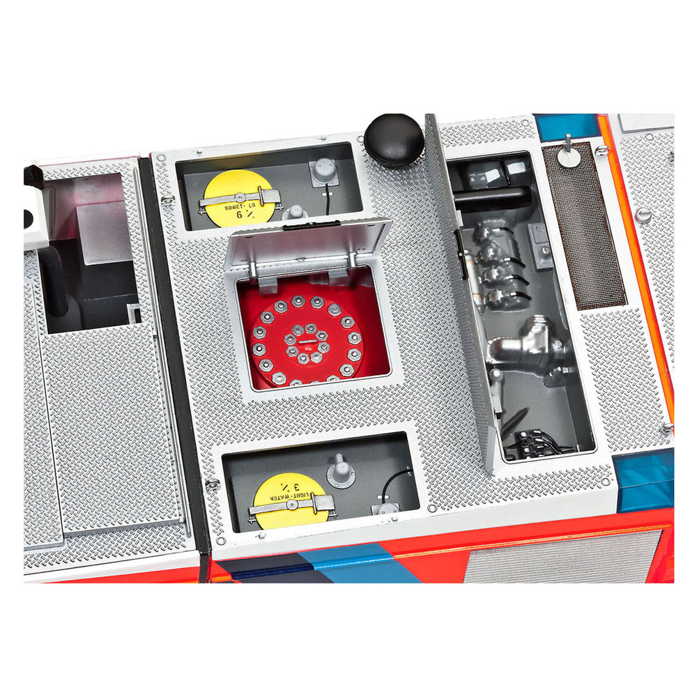 Revell Modelbouwpakket GFLF Simba 8x8 1:24 - 364dlg.