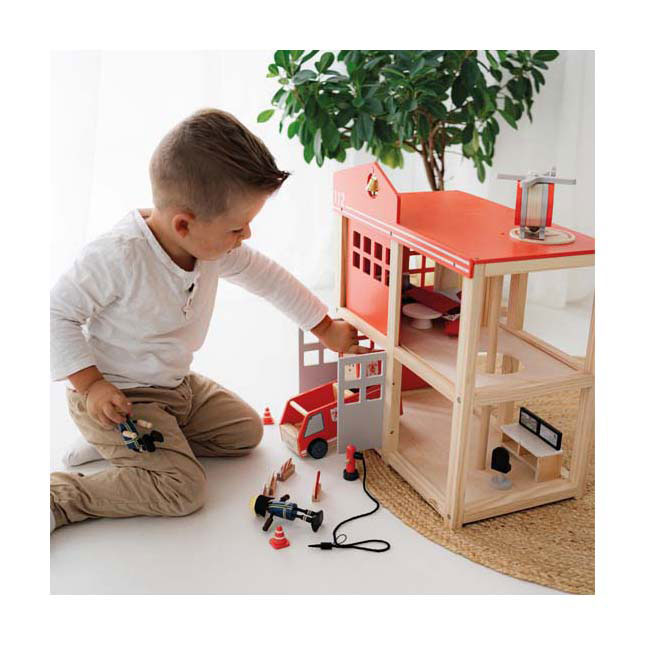 Small Foot - Houten Grote Brandweerkazerne met Accessoires