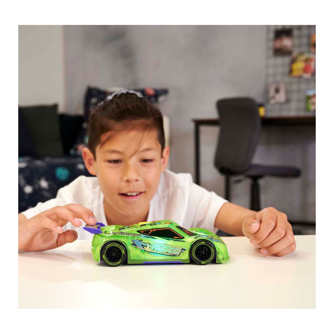 Dickie Speed ​​Tronic Green Rennwagen