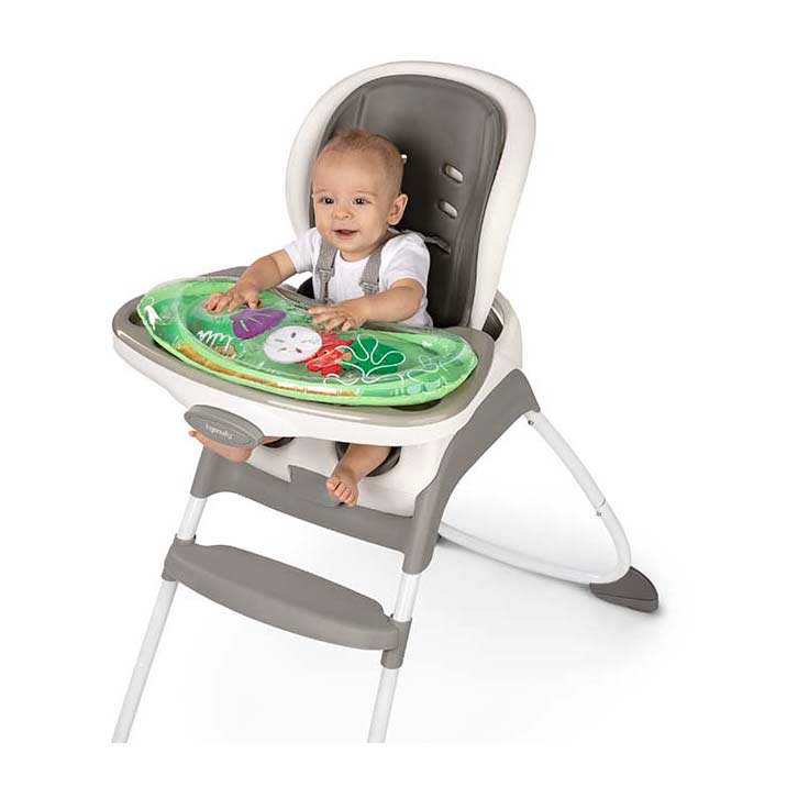 2-in-1-Spielturnhalle mit Wassermatte