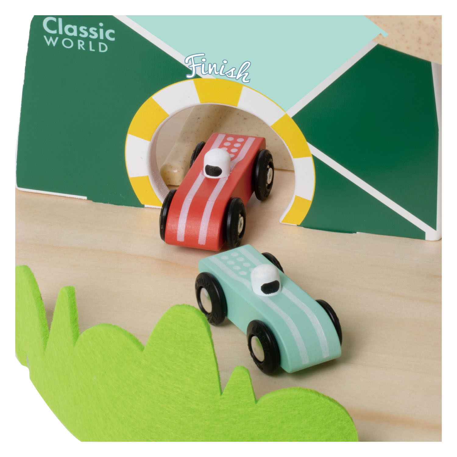 Circuit de course classique World Race Track à travers les montagnes - 10 pièces.