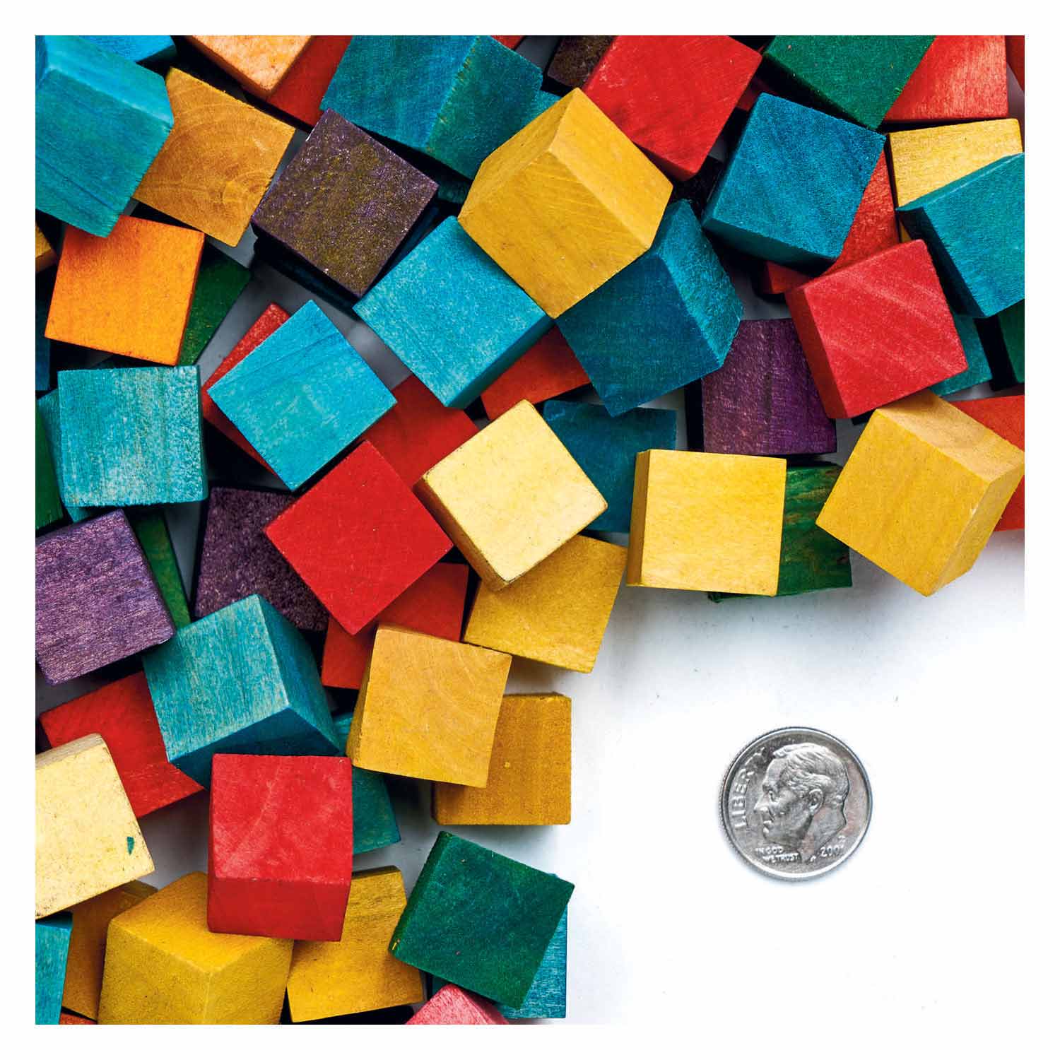 Colorations - Blocs cubes en bois colorés, 196 pièces.