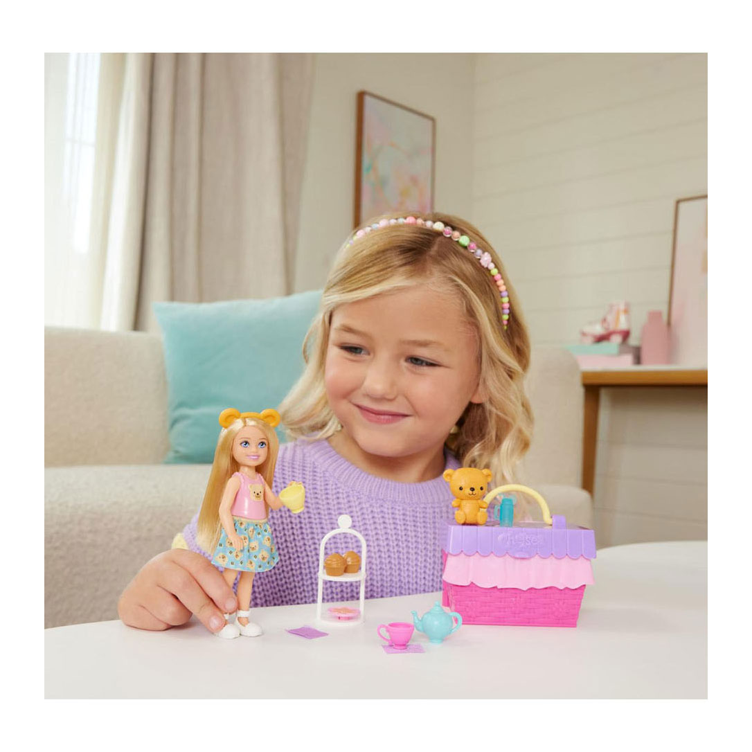 Barbie Familiy & Friend Chelsea Picknick Theefeestje Modepop