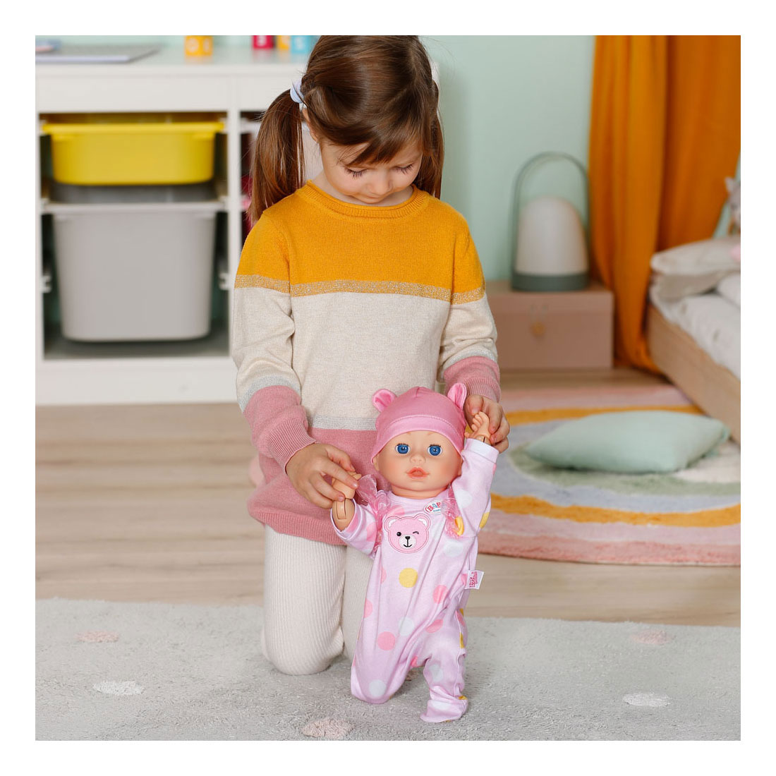 Bébé né Emily Walk with me - 43 cm