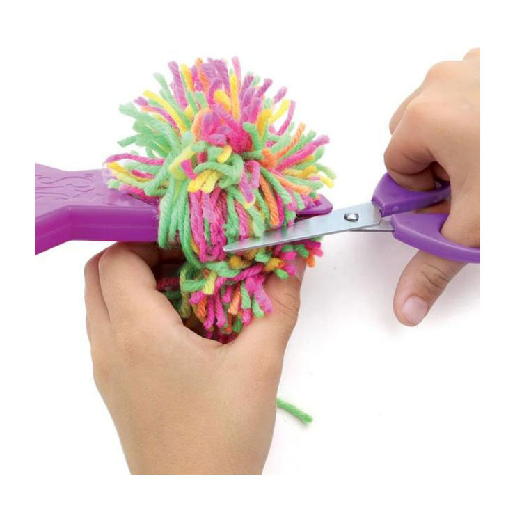 Nebulous Stars Pompom Animoulous - Maak 5 Sleutelhangers