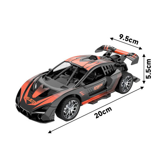 RC-gesteuertes Rennauto in Farbe