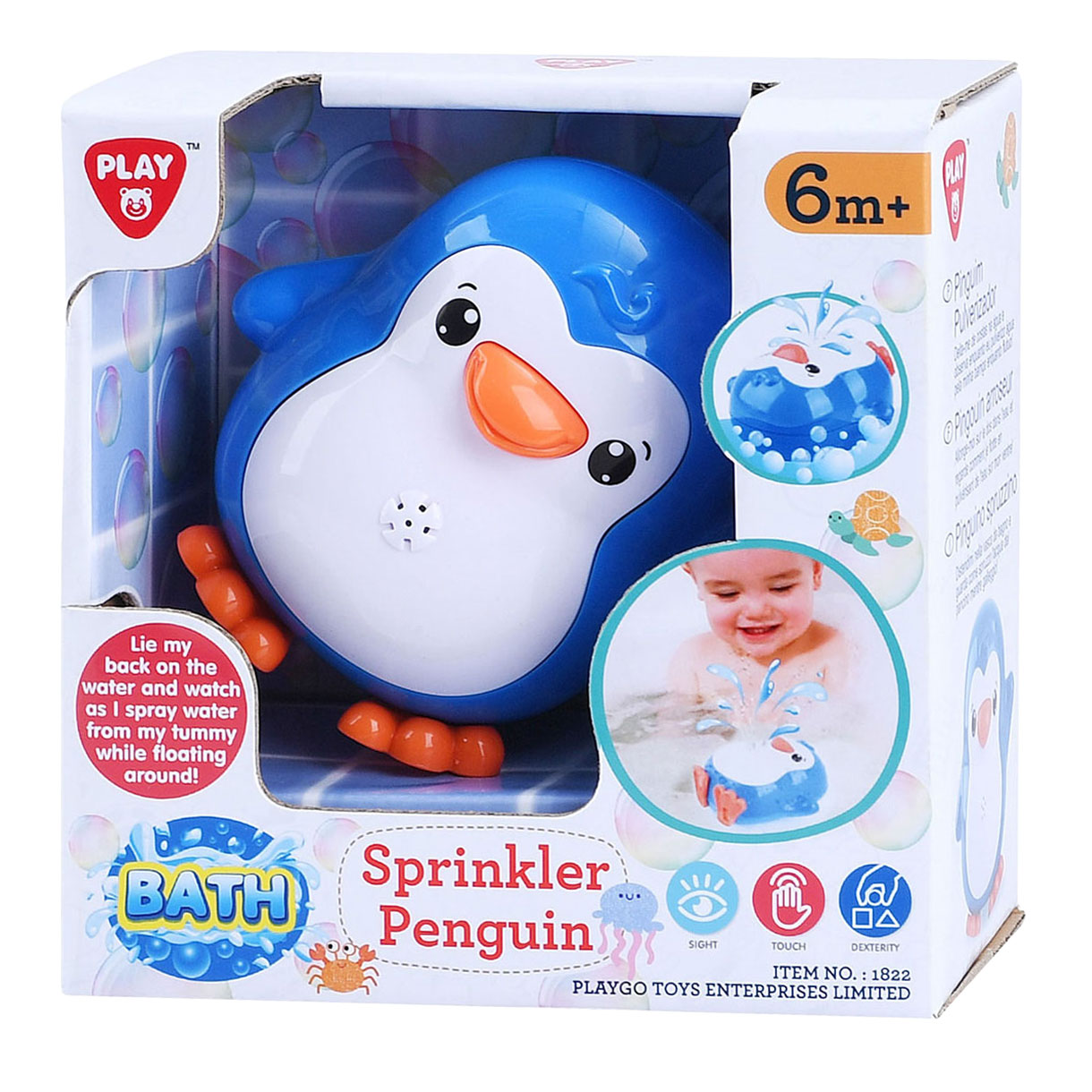 Play aux jouets de bain éclaboussant le pingouin