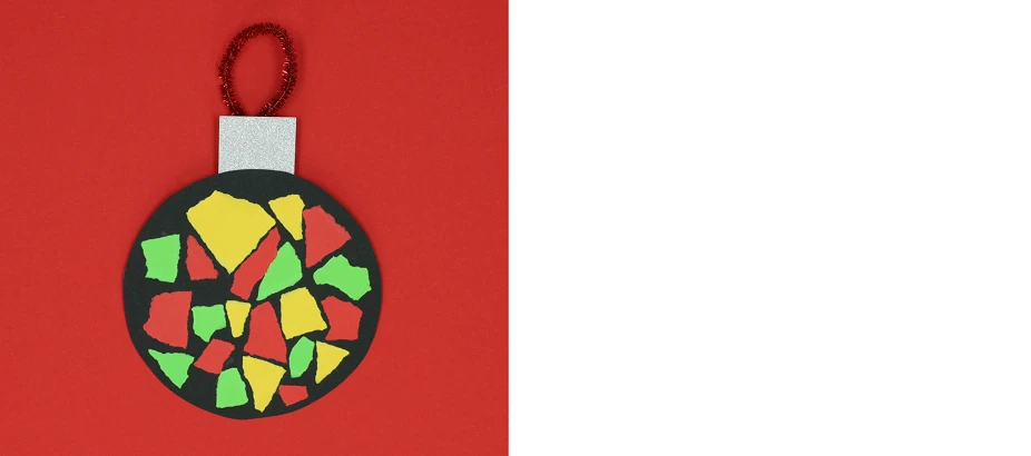 Afbeelding voor Kerstbal versieren met papiersnippers